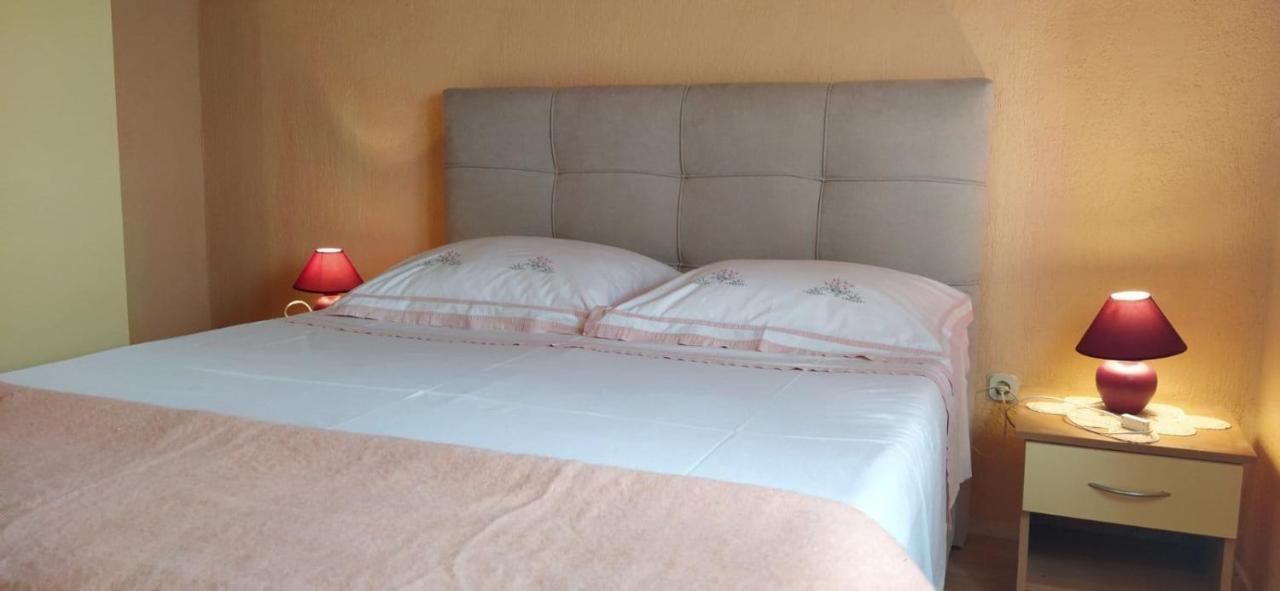 Apartment Dajana 4+2 Čižići Exteriér fotografie